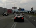 Auto blocca ambulanza