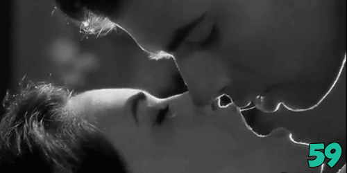 GIF animate baci passionali 59