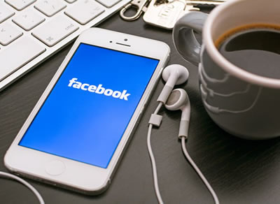 10 cose che non devi MAI postare su facebook